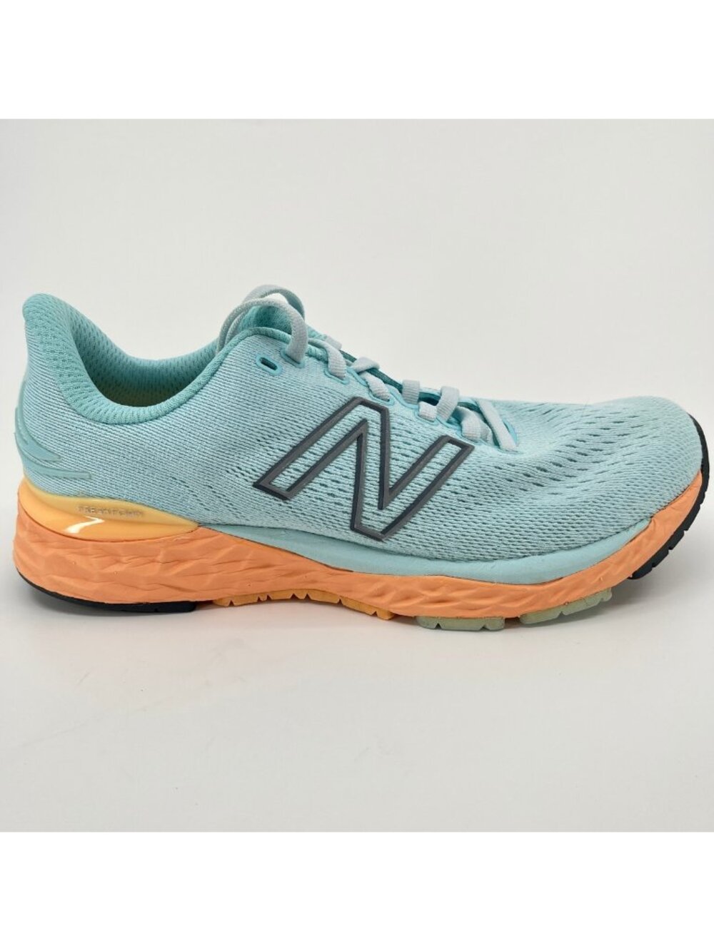 New Balance Fresh Foam 880 v11 Womens Size 7 Blue Orange Running Shoes Sneakers